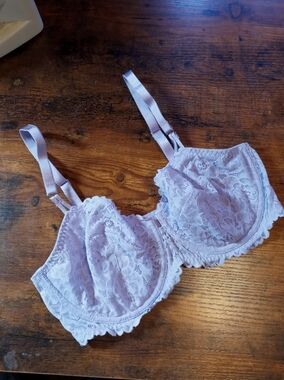 NWOT Auden 36D Sexy & Feminine purple lace Semi Sheer Unpadded Underwire bra